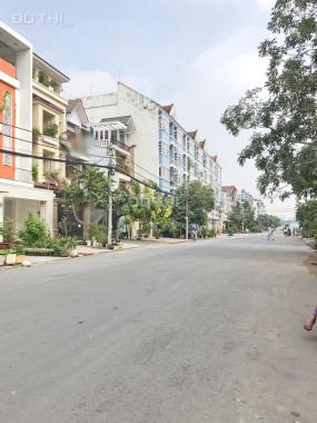 Bán nhà mặt tiền đường số khu dân cư Nam Long Phường Phú Thuận, Quận 7
