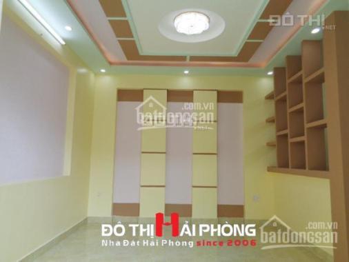 Bán nhà 4 tầng xây độc lập, gần Cầu Rào 2 Thiên Lôi, Đông Nam, giá 1.7 tỷ