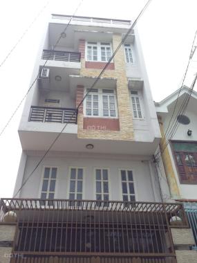 Bán nhà mặt tiền Nguyễn Giản Thanh, Quận 10, DT: 4x14m, trệt 2 lầu ST, giá 12.2 tỷ TL