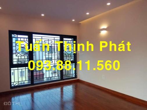 Cần bán nhà Nguyễn Xiển DT 55m2, vị trí tiện kinh doanh, giá 7.8 tỷ