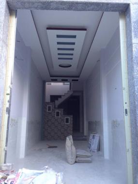 Bán nhà mới xây 2 mê nguyên, mặt tiền Thái Văn Lung
