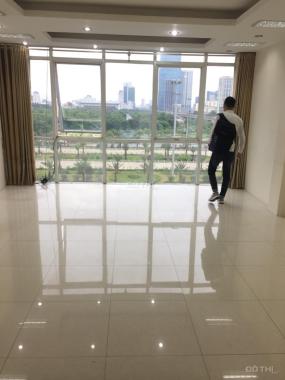 Cho thuê văn phòng Khuất Duy Tiến, gần ngã tư Trần Duy Hưng, 70 m2/tầng