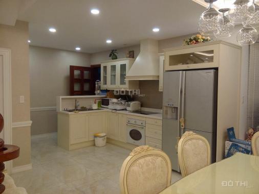 Bán biệt thự Mỹ Phú 3 nhà mới decor giá hot sổ hồng