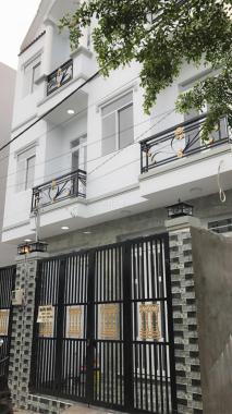 Cần tiền kinh doanh bán gấp nhà 3 tầng, khu dân cư cao cấp trường quốc tế Mỹ Nguyễn Hữu Thọ ND