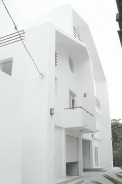 Cho thuê villa Trần Não, thiết kế hiện đại, giá 31.5 triệu/th