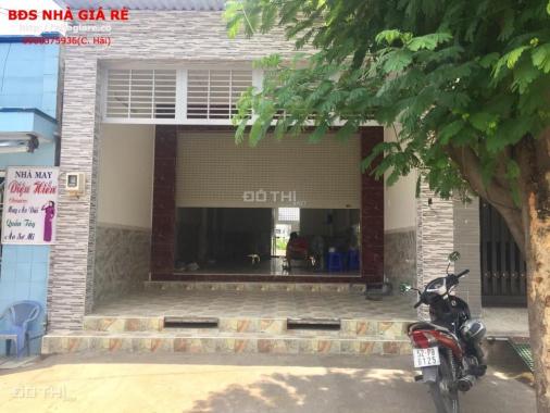 Cần cho thuê nhà nguyên căn, mặt tiền Huỳnh Tấn Phát, Nhà Bè, DT 5x20m. Giá 17 triệu/tháng