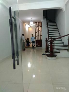Nhà khu phân lô Duy Tân, 50 m2 x 4 tầng, nhà nội thất đẹp, khu vực dân trí cao