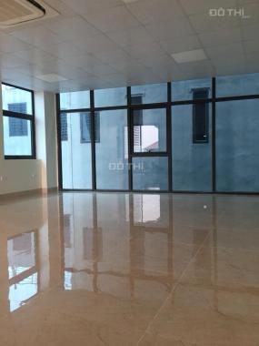 Cho thuê văn phòng gần Hoàng Quốc Việt, tòa nhà 7 tầng xây mới, hiện đại, dt từ 60 đến 200 m2