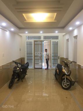 Bán nhà đường Nguyễn Kiệm, Phường 4, Phú Nhuận. Hẻm xe hơi tránh, DT 42m2 giá 5.1 tỷ