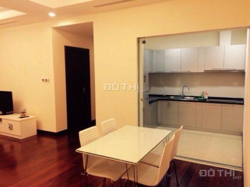 Chính chủ cho thuê chung cư Royal City R2 tầng 19, 96m2, 2PN đều sáng 16 tr/th. LHTT: 0896651862