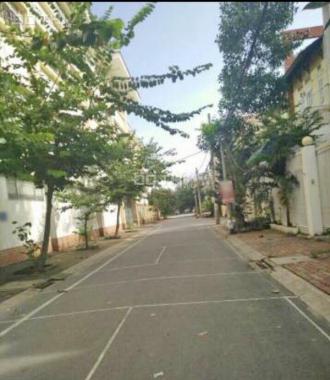 Bán gấp nhà mặt tiền đường số khu dân cư Nam Long Phú Thuận, Quận 7