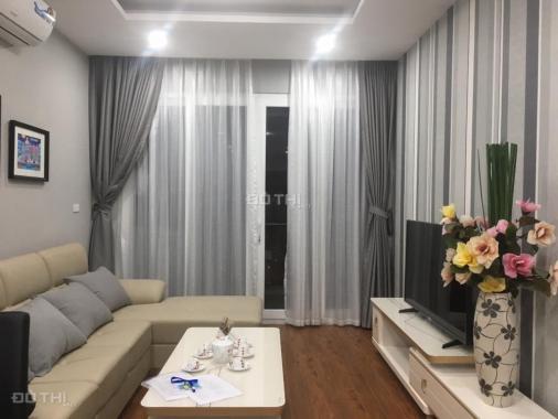 Căn hộ cho thuê 3 phòng ngủ, 142m2 ở CHCC Vimeco CT4, nội thất đẹp, giá 14 tr/th. LH: 0903 628 363