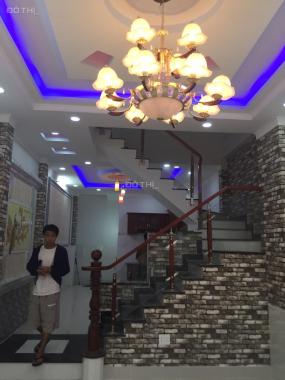 Cần bán nhà mới hoàn thiện mặt tiền Đào Tông Nguyên, Nhà Bè. 4 x 25m, 1 trệt, 2 lầu, ST, giá 5,5 tỷ
