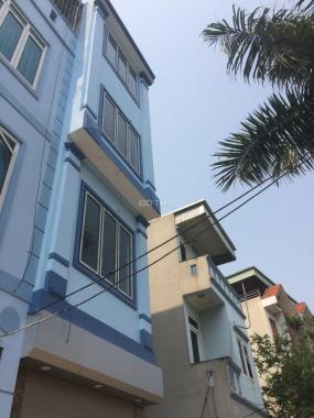Bán nhà Tựu Liệt, Ngọc Hồi, DTXD 35m2, 4 tầng, 4 PN, ô vào nhà (kinh doanh được)