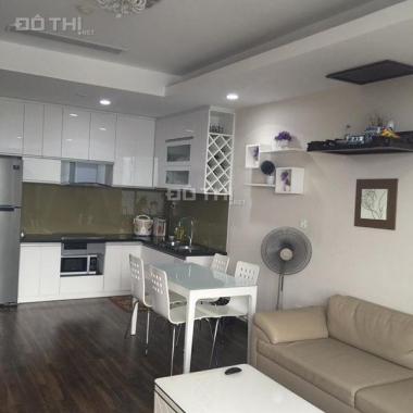 Cho thuê căn hộ chung cư cao cấp Royal City nhà thoáng view quảng trường, 55m2, 1 PN, full đồ xịn