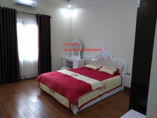 Nhà riêng 7 phòng ngủ, nội thất đẹp, phường Kinh Bắc cho thuê