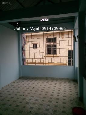 Johnny Mạnh cho thuê gấp nhà 4 tầng mới xây ngõ 279 Đội Cấn, ô tô đỗ tận cửa, 0914739966