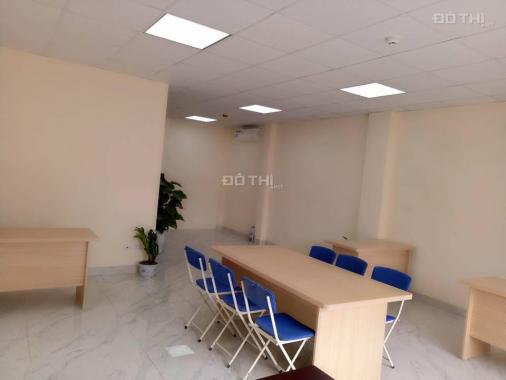 Cho thuê văn phòng 45m2 - 55m2 tại ngã tư Hoàng Quốc Việt, Cầu Giấy, giá tốt, LH: 0964.05.2828