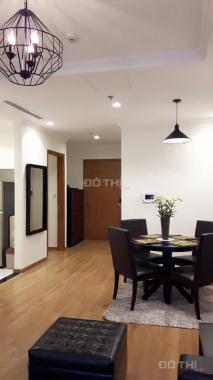 Bán căn hộ chung cư Vinhomes Nguyễn Chí Thanh, 86m2, 2PN, hướng Đông Nam, sổ đỏ CC. LH 0972217829