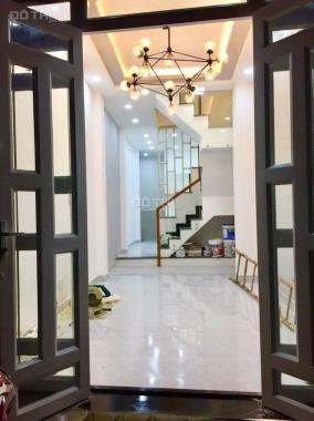 Kẹt vốn bán gấp nhà hẻm Nguyễn Hồng Đào, Tân Bình, mới xây rất đẹp, giá chỉ 4.7 tỷ (TL)