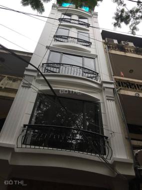 Bán nhà ngõ Bà Triệu cách phố 30m, DT 50m2, 5 tầng, giá 9.5 tỷ