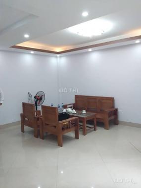 Bán nhà đẹp 4.5 tỷ kinh doanh tốt Đống Đa, 40m2 x 5 tầng, 4m mặt tiền