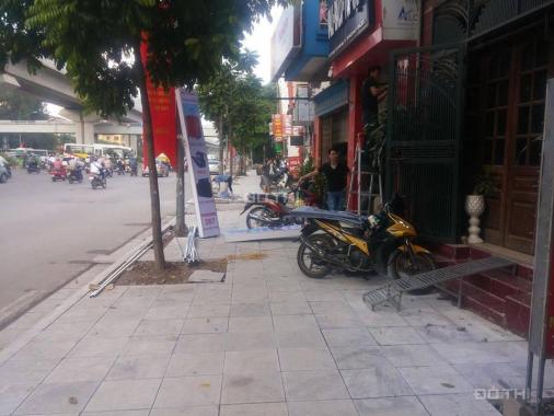Mặt phố Nguyễn Trãi, trung tâm quận Thanh Xuân, kinh doanh gì cũng tốt