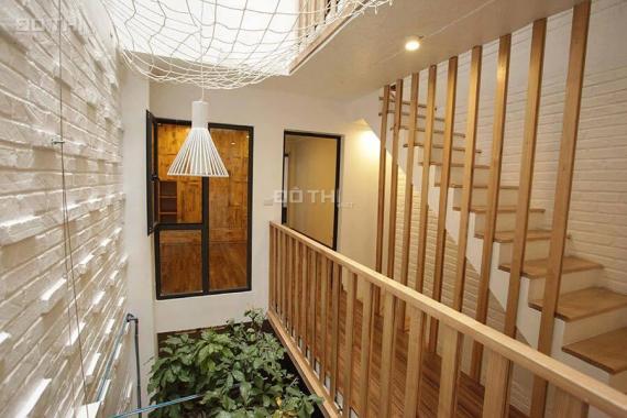 Bán nhà riêng giá 65 triệu/m2 Lê Thanh Nghị khuyến mại nhà đẹp, tặng toàn bộ nội thất