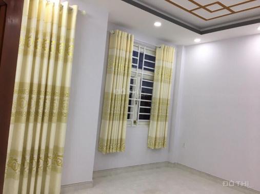 Nhà 2 lầu, hẻm 1 sẹc DT 3,5x8m. Giá 1,36 tỷ