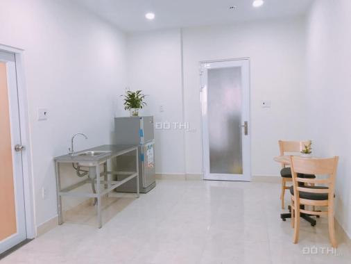 Phòng studio đủ tiện nghi có sẵn kệ bếp, máy lạnh gần CV Lê Thị Riêng, Bành Văn Trân từ 4.6tr/th