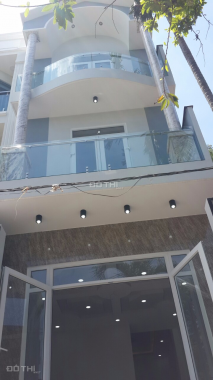 Bán gấp nhà mới 1 trệt + 2 lầu KP. 7, P. Linh Đông, Thủ Đức, giá rẻ nhất khu vực giá 3.8 tỷ
