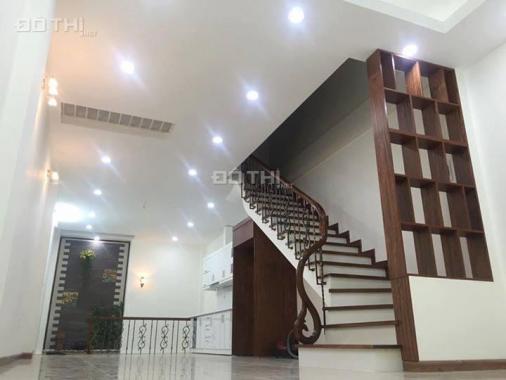 Bán gấp nhà Mễ Trì Hạ, Nam Từ Liêm, Hà Nội, 43m2 x 5 tầng, giá 3,7 tỷ, LH 0988192058