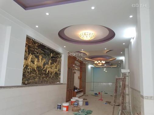 Bán nhà Đường Lê văn Quới, Phường Bình Hưng Hòa A . DT: 5,5m x 11m Giá 5,6 tỷ