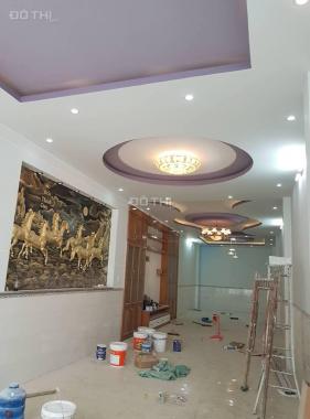 Bán nhà Đường Lê văn Quới, Phường Bình Hưng Hòa A . DT: 5,5m x 11m Giá 5,6 tỷ