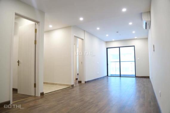 Cần bán căn hộ chung cư cao cấp Goldseason 47 Nguyễn Tuân, 2 phòng ngủ, diện tích 64m2. Giá 1.8 tỷ