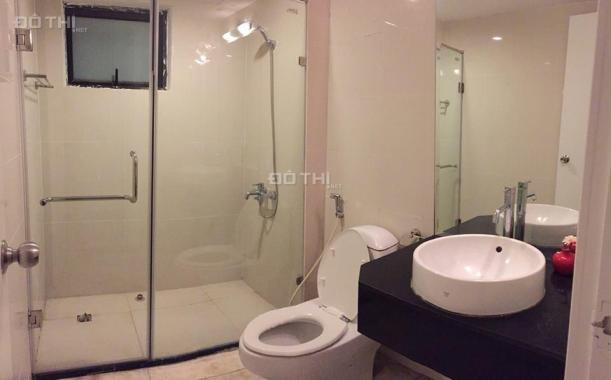 Cho thuê CHCC Sapphire Place, phố Chính Kinh, 111m2, 3 PN sáng, đầy đủ đồ, view đẹp, thoáng