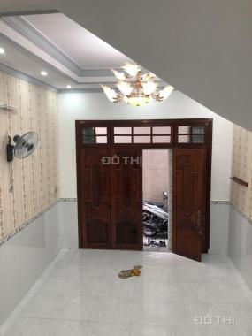 Bán nhà đẹp 2 lầu hẻm 645 Trần Xuân Soạn, Quận 7