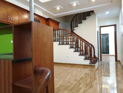 Chính chủ bán nhà phố Nguyễn Phúc Lai, 4 tầng, MT 3m, giá chỉ 1,8 tỷ. 0988686058