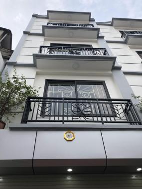 Bán nhà mặt ngõ phố Yên Bái 2, DT 75m2 x 5 tầng có thang máy ô tô vào nhà, giá 11,5 tỷ