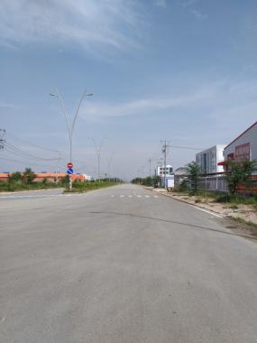 Đất nền khu công nghiệp Tân Đô, đã có sổ, giá chỉ 13,5 triệu/m2