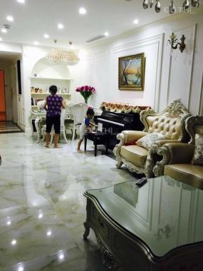 Cho thuê chung cư Mandarin Hoàng Minh Giám, 168m2, 3 phòng ngủ đủ đồ, nhà tự setup cực đẹp