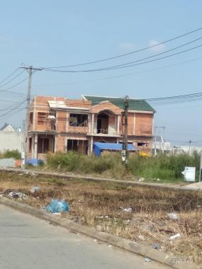 Bán đất khu dân cư đông đúc gần trường ĐH Tân Tạo