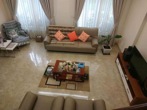 Cần bán ngay villa tại đường 9, P. Bình An, Quận 2, diện tích 9 x 16m, giá 14 tỷ