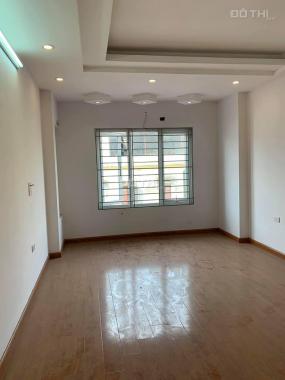 Càn bán nhà cực đẹp ngõ 143 Nguyễn Chính, 32m2, 5 tầng, 2.3 tỷ