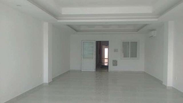 Cần cho thuê gấp văn phòng hẻm 362, đường Ung Văn Khiêm, diện tích 40m2, có điều hoà, nối đi riêng