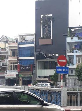 Bán nhà mặt tiền Phú Nhuận, đường Trường Sa, DT: 4.5m x 22m, sổ vuông