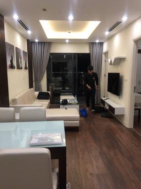 Cho thuê CHCC Sapphire Place, phố Chính Kinh, DT 111m2, 3PN