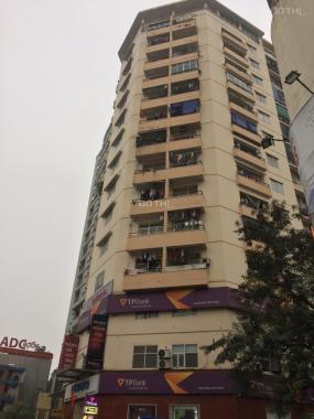 Bán căn hộ chung cư Licogi Tân Mai, mặt phố Tân Mai mới, 90m2, 1,7 tỷ nhận nhà ăn tết