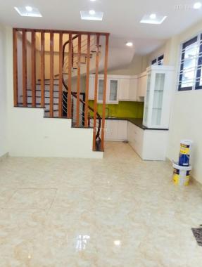 Bán nhà Tân Mai, Nguyễn Chính, 35m2 x 5T xây mới, 10m ra phố, ngõ rộng 3m, giá 2,1 tỷ. 0942735568