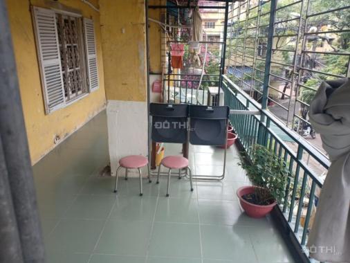 Bán căn hộ tập thể tầng 3 khu Bách Khoa, phố Tạ Quang Bửu, quận Hai Bà Trưng, Hà Nội